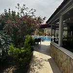 Hotel Carmina
