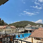 Hotel Carmina Ovacık