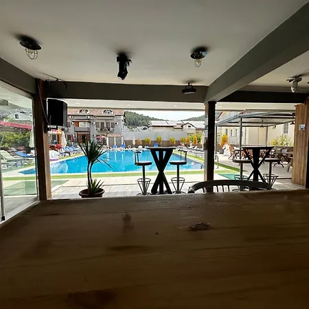 Carmina Hotel Ovacık