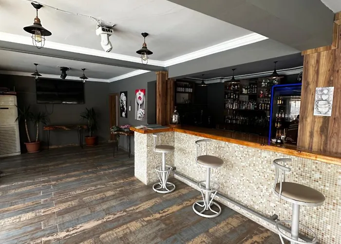 Carmina Hotel Ovacık