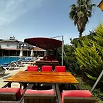 Carmina Hotel 3*
