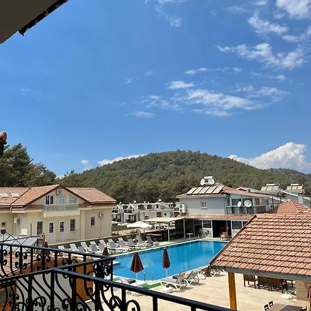 Hotel Carmina Ovacık