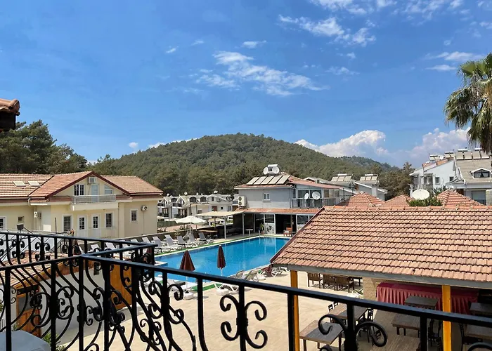Carmina 3* Ovacık